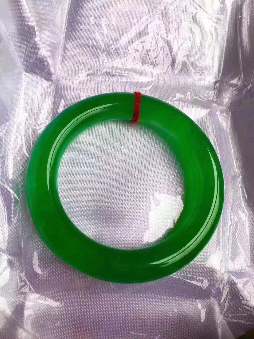 翡翠手鐲，銀手鐲